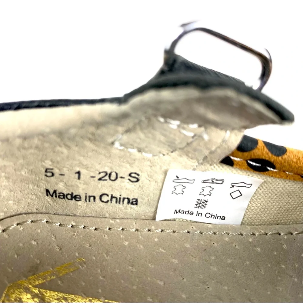 See Kai Run leather suede